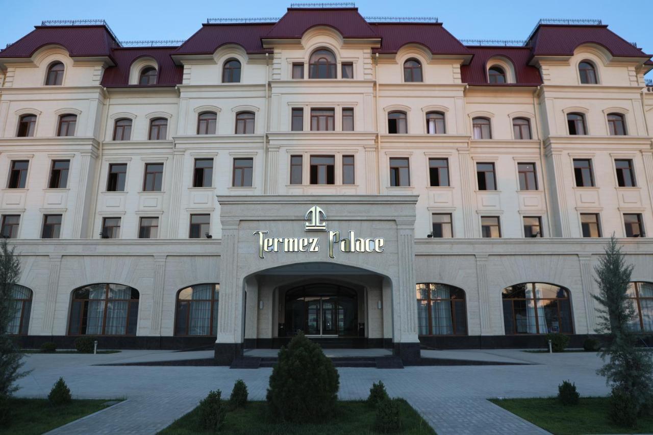 Termez Palace Hotel & Spa Exterior foto